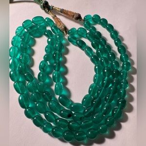 Chic Teal Beaded Necklace
